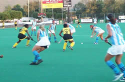 Argentinas Penalty Corner Unit in Action
